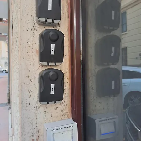 Sabriluna 招待所 斯培西亚